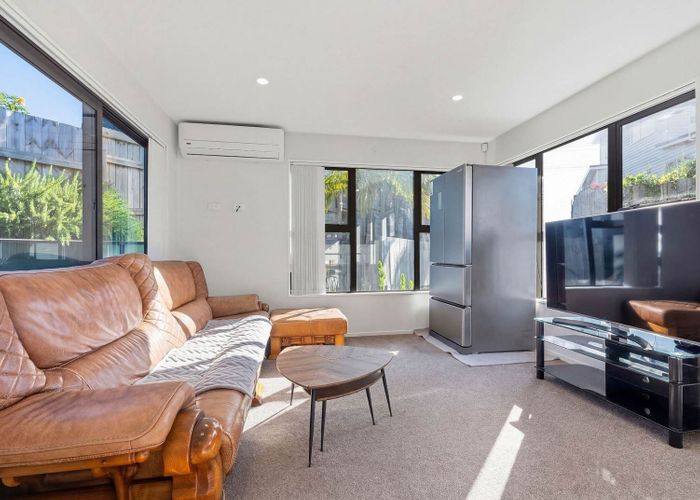  at 338F Glenvar Road, Torbay, North Shore City, Auckland