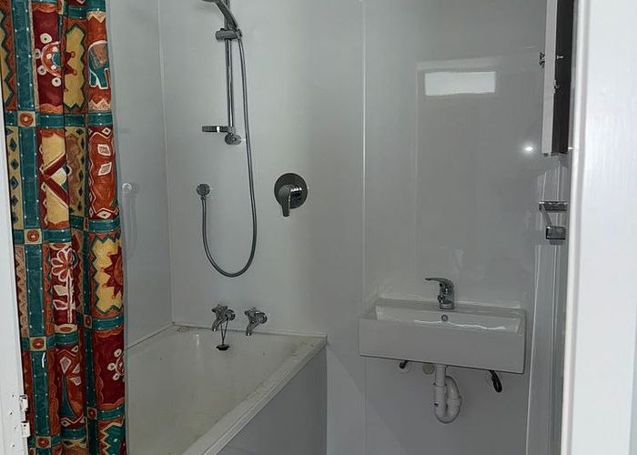  at 9/15 Park Avenue, Epuni, Lower Hutt, Wellington