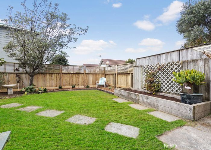  at 183A Sutherland Road, Lyall Bay, Wellington