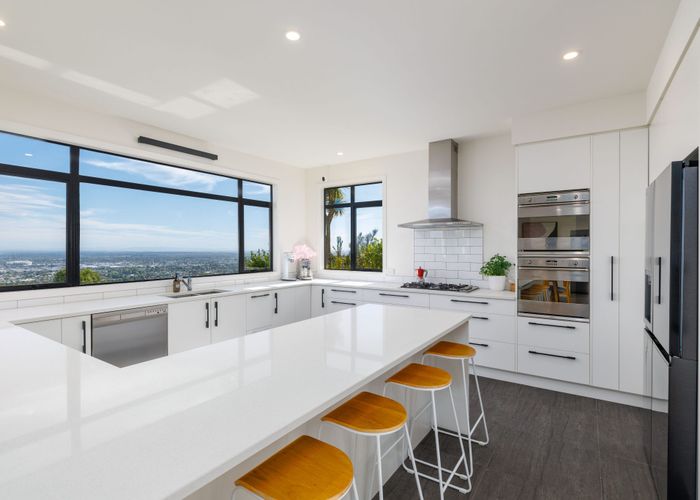  at 4 Scarff Place, Cashmere, Christchurch