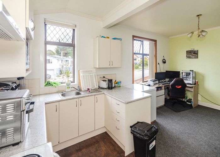  at 15 Kelvin Street, South Hill, Oamaru