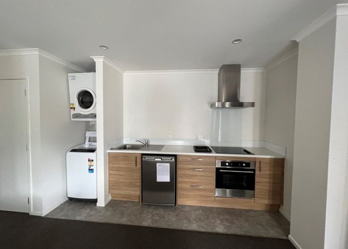  at 2/9 Hibiscus Avenue (Room B), Hamilton Lake, Hamilton, Waikato