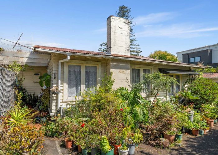  at 2 Halifax Avenue, Epsom, Auckland City, Auckland