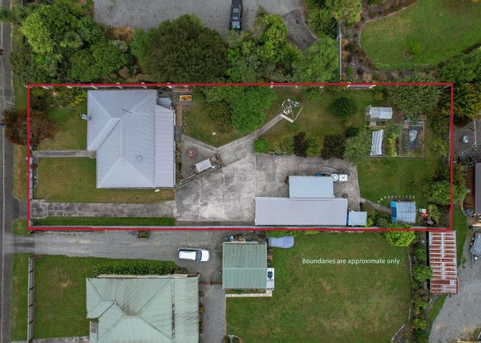  at 4 Brunner Street, Murchison