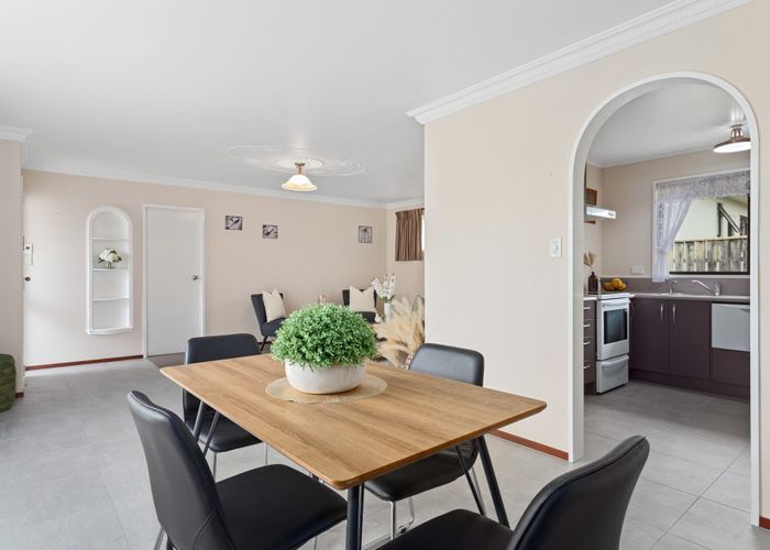  at 3B Beach Street, Whakatane