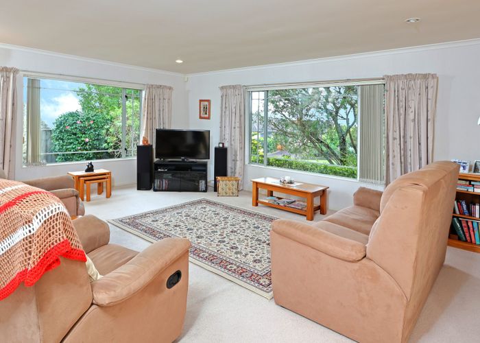  at 32 Highfields Terrace, Henderson, Auckland