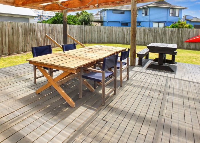  at 38 Nelson Street, Foxton Beach, Foxton