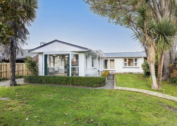  at 130 Blighs Road, Strowan, Christchurch City, Canterbury