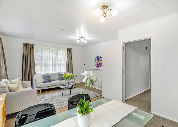  at 14 Durham Street, Cannons Creek, Porirua