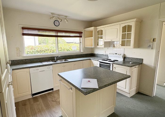  at 102 Wairakei Rd, Bryndwr, Christchurch City, Canterbury