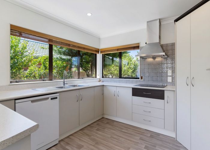  at 24 Golden Courie Close, Papamoa Beach, Papamoa