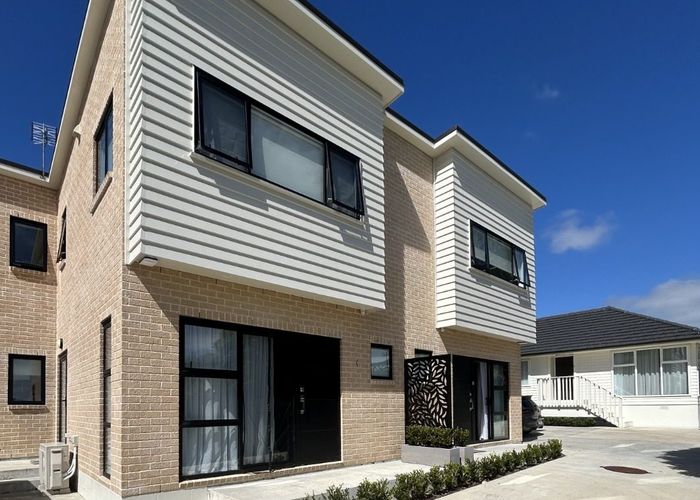  at 40A Kervil Avenue, Te Atatu Peninsula, Waitakere City, Auckland