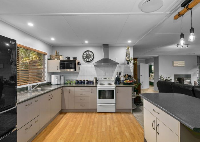  at 39A Gemstone Drive, Birchville, Upper Hutt, Wellington