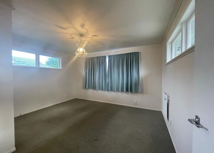  at 13 Larnoch Road, Henderson, Waitakere City, Auckland