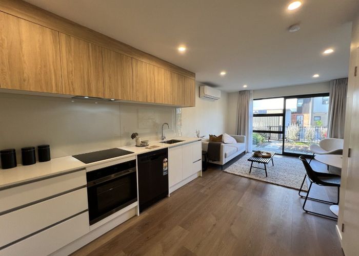  at 341 Glengarry Road, Glen Eden, Waitakere City, Auckland