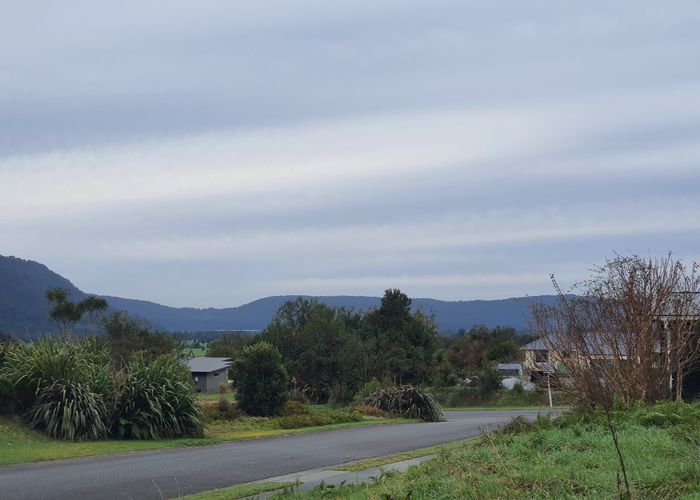  at 5 Mcfetrick Place, Franz Josef Glacier