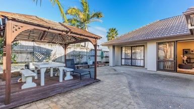  at 114 Cyril French Drive, Flat Bush, Auckland