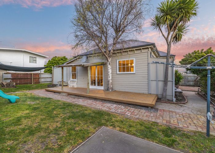  at 9 Convoy Street, New Brighton, Christchurch City, Canterbury