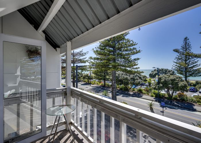  at 249 Marine Parade, Napier South, Napier