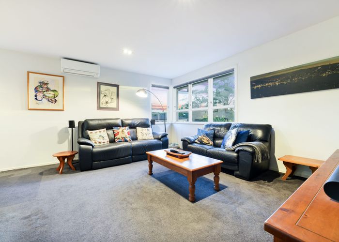  at 14 Edgewood Way, Henderson, Waitakere City, Auckland