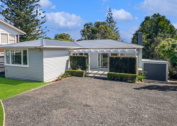 at 222 Don Buck Road, Massey, Waitakere City, Auckland