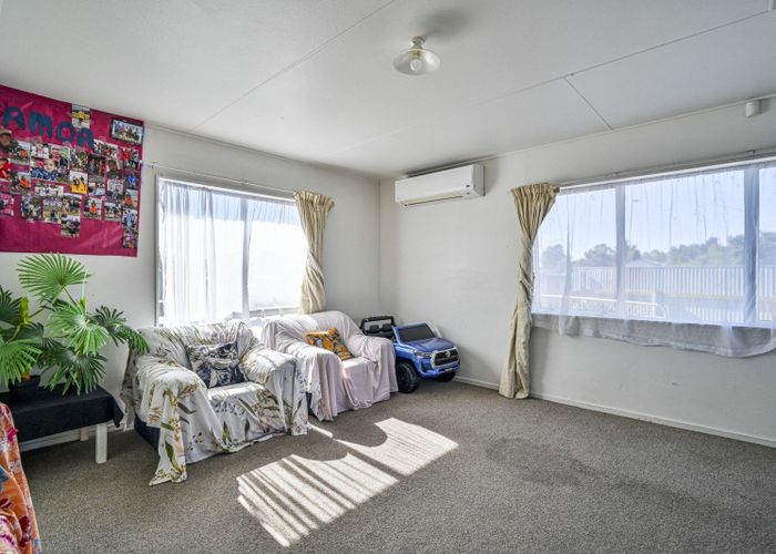  at 8A Arklow Place, Flaxmere, Hastings