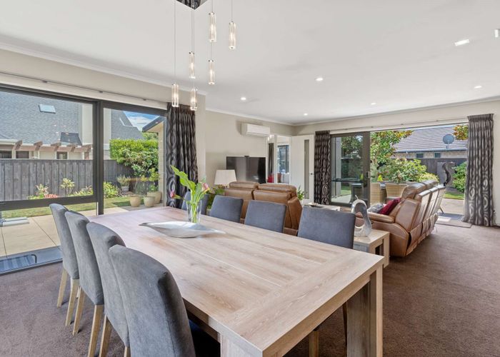  at 53 Glen Oaks Drive, Northwood, Christchurch