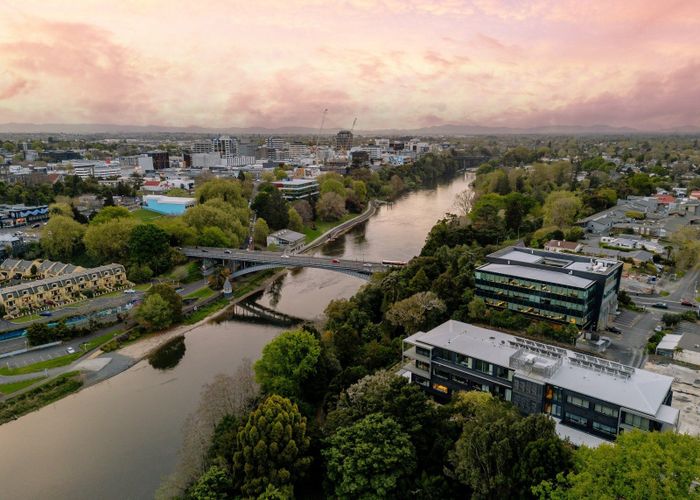  at 102/1 Clyde Street, Hamilton East, Hamilton