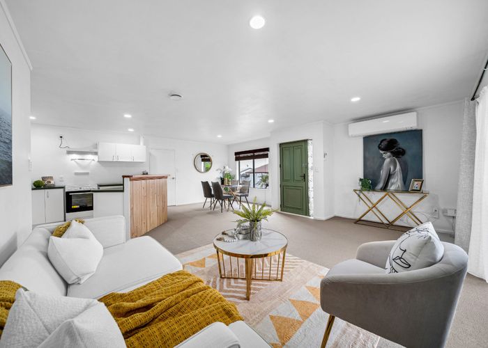  at 6B Nerissa Place, Randwick Park, Manukau City, Auckland