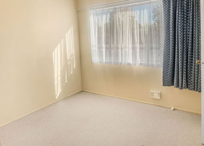  at 2/65 Panorama Road, Mount Wellington, Auckland City, Auckland