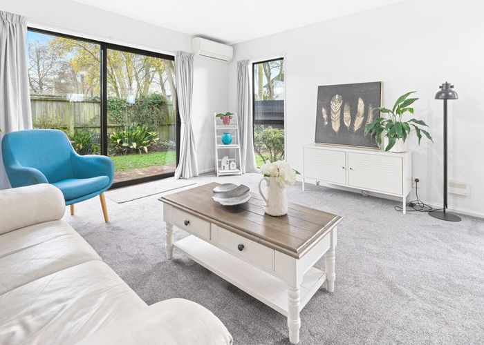  at 1/96 Poulson Street, Addington, Christchurch City, Canterbury