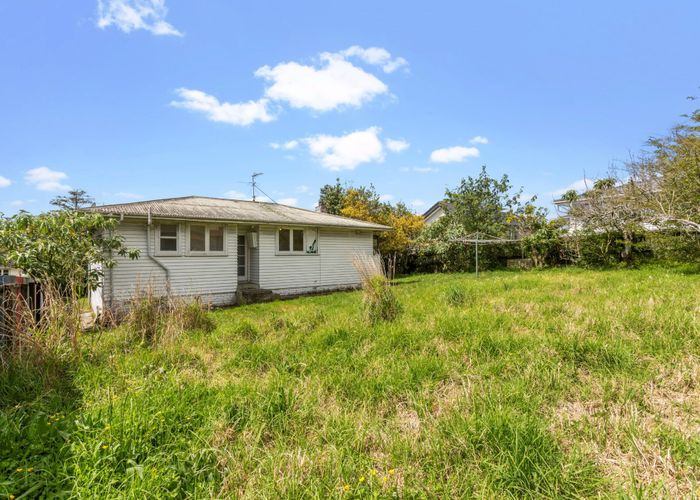  at 316 Swanson Road, Henderson, Auckland