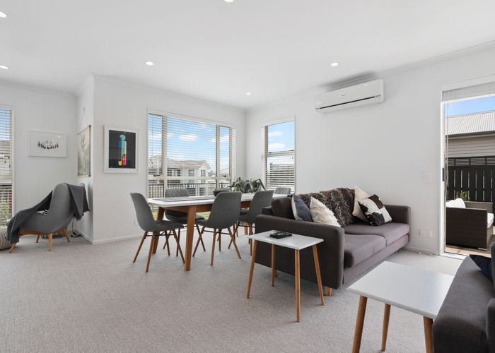  at 3 Forbes McCammon Drive, Swanson, Auckland