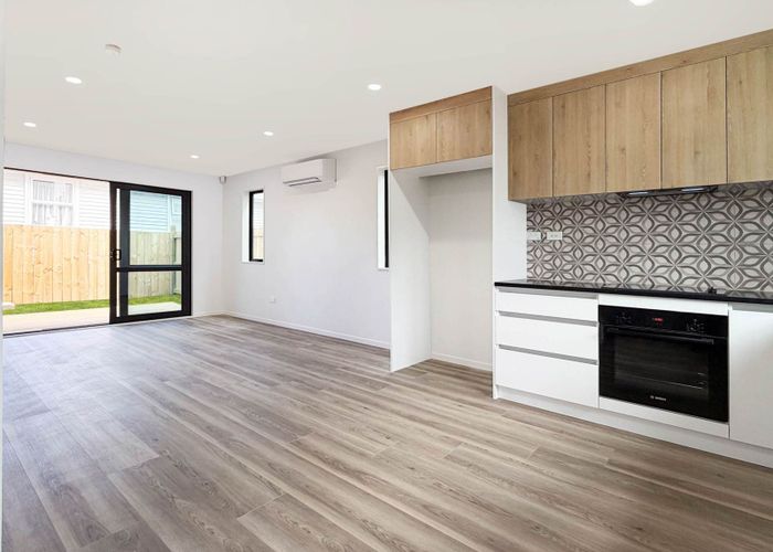  at Lot 2/44 Beaumonts Way, Manurewa, Manukau City, Auckland