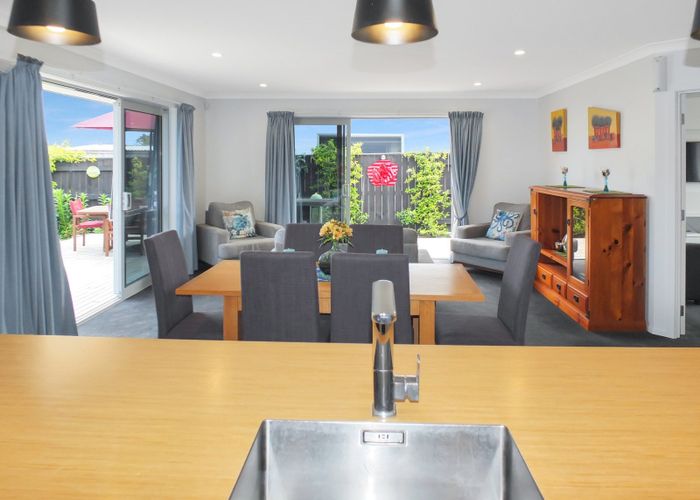  at 10 Godwit Court, Foxton Beach, Horowhenua, Manawatu / Whanganui