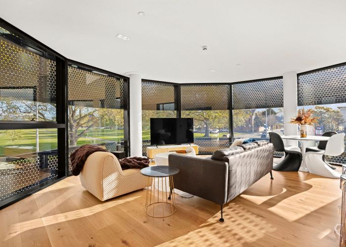  at 1/33 Kilmore Street, City Centre, Christchurch City, Canterbury