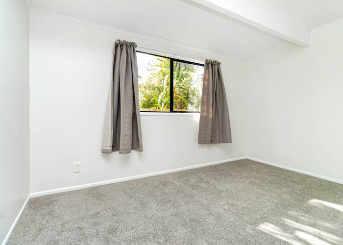  at 22 Tumanaka Place, Henderson, Waitakere City, Auckland