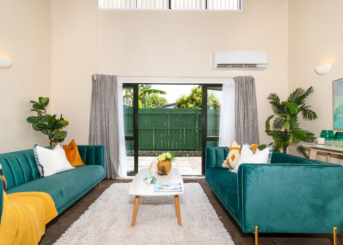  at 2/89 Portage Road, New Lynn, Auckland