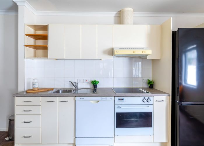  at 2F/92 Nelson Street, Auckland Central, Auckland