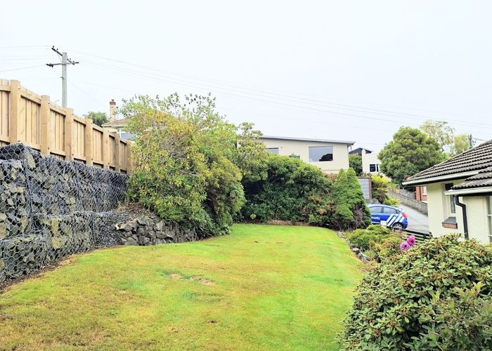  at 32 Teignmouth Street, Abbotsford, Dunedin, Otago