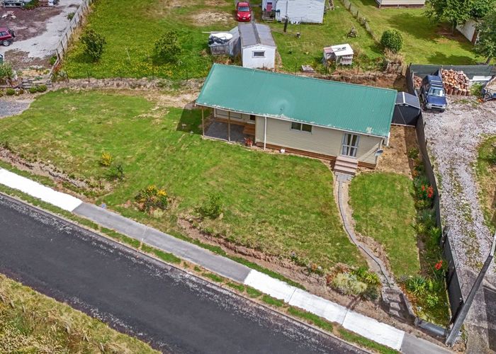  at 12 Murcott Terrace, Te Kuiti