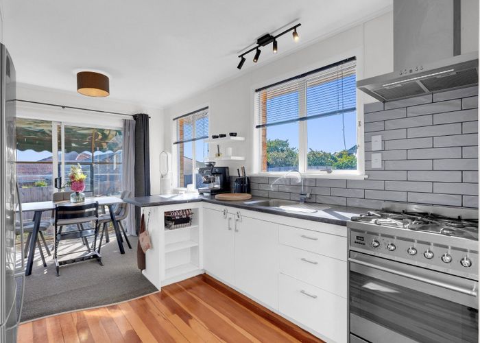  at 77 Houchens Road, Glenview, Hamilton, Waikato