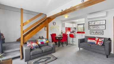  at 2/29 Main Road, Tawa, Wellington