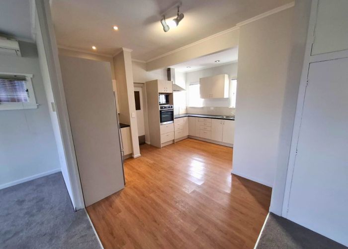  at 1/157 Onewa Road, Birkenhead, North Shore City, Auckland