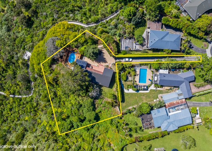  at 34 Grendon Road, Titirangi, Auckland