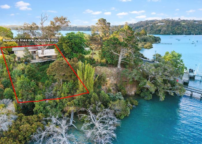  at 123 Ferry Parade, Herald Island, Waitakere City, Auckland