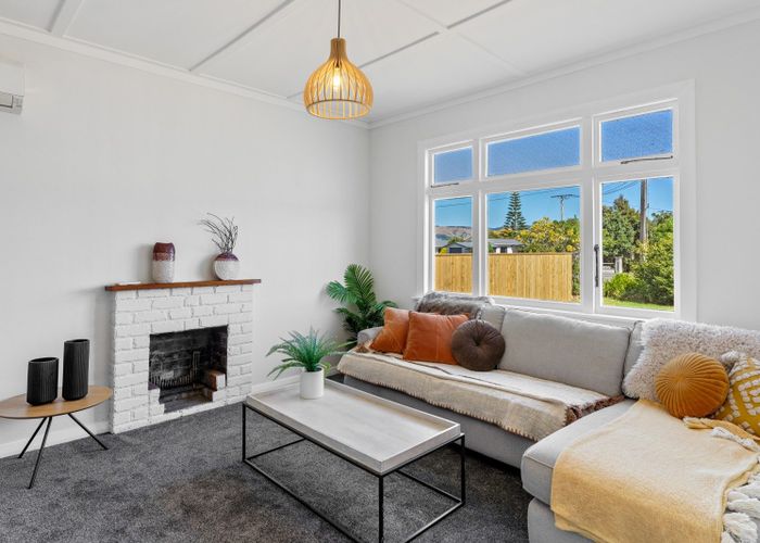  at 54 Dunstan Street, Otaki, Kapiti Coast, Wellington