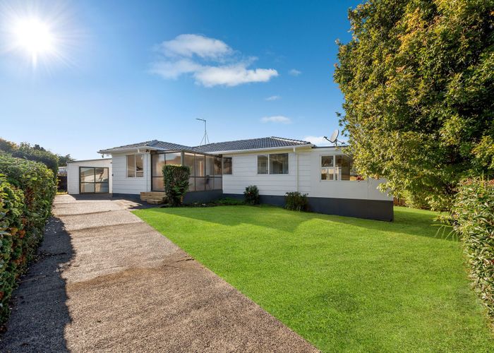  at 30 Becker Drive, Weymouth, Manukau City, Auckland