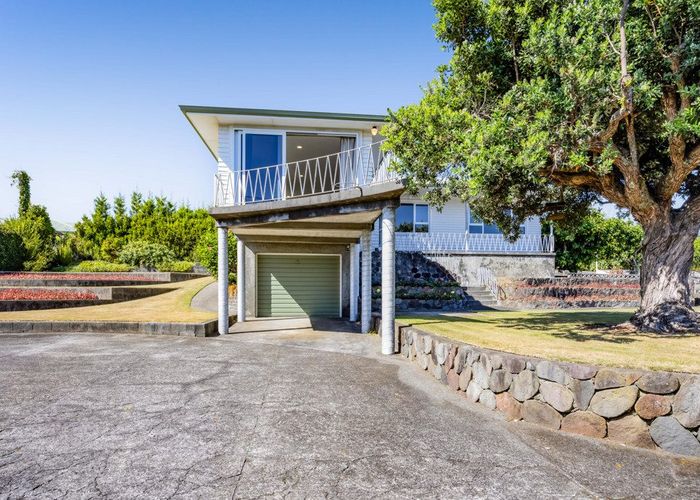  at 102A Queens Road, Glen Avon, New Plymouth