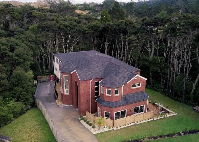  at 41C Chester Avenue, Greenhithe, Auckland